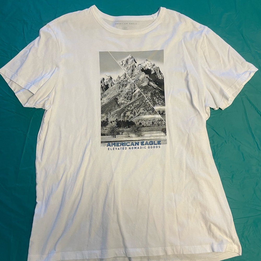 American Eagle T-Shirt